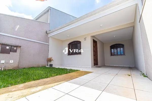 Casa com 2 dormitórios e quintal à venda por R$ 650.000 - Pinheirinho - Curitiba/PR