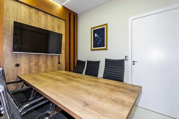 Sala comercia - Mobiliada com 95m²  para alugar por  R$ 8.799 - Centro - Curitiba PR