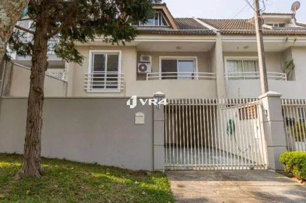 Sobrado com 3 dormitórios à venda,  por R$ 980.000 - Santo Inácio - Curitiba/PR