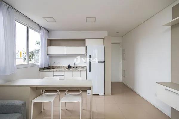 Studio com 1 dormitório para alugar por R$ 2.600,00 — Prado Velho, Curitiba/PR