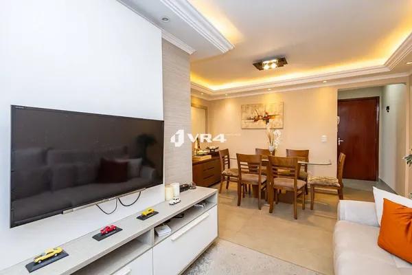 Apartamento com 3 dormitórios à venda, 65 m² por R$ 399.000,00 - Pinheirinho - Curitiba/PR