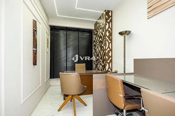 Sala comercia - Mobiliada com 95m²  para alugar por  R$ 8.799 - Centro - Curitiba PR