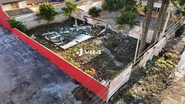 Terreno plano | Pronto para Construir | Ótima Localização | Com 308 m², à venda por R$ 399.000 - Capão da Imbuia - Curitiba/PR