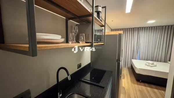 Studio mobiliado para alugar por R$2.250/mês - Água Verde - Curitiba/PR